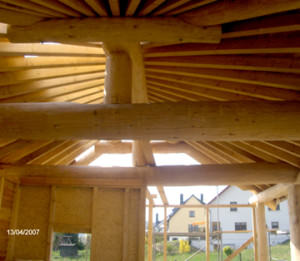 Holzdach der Dachdeckerei Schneider